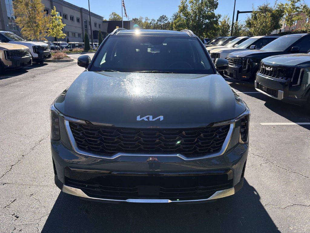 Used 2025 Kia Sorento EX w/ EX Panoramic Sunroof Package FWD image 8