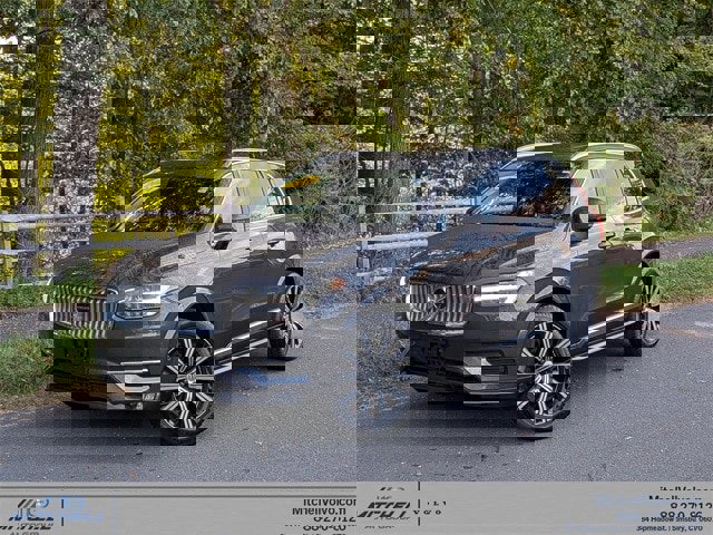 Certified 2024 Volvo XC90 B6 Plus w/ Protection Package Premier image 1