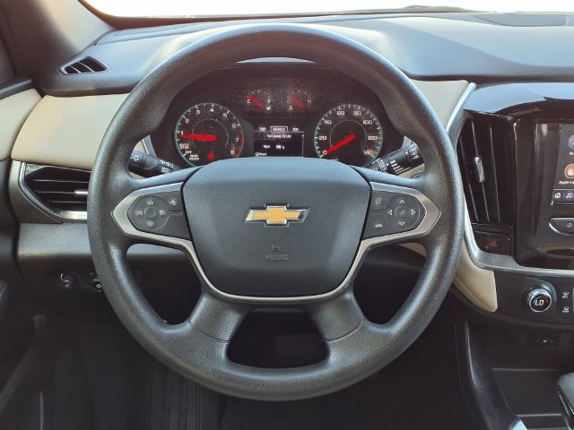 Used 2023 Chevrolet Traverse LS FWD image 20