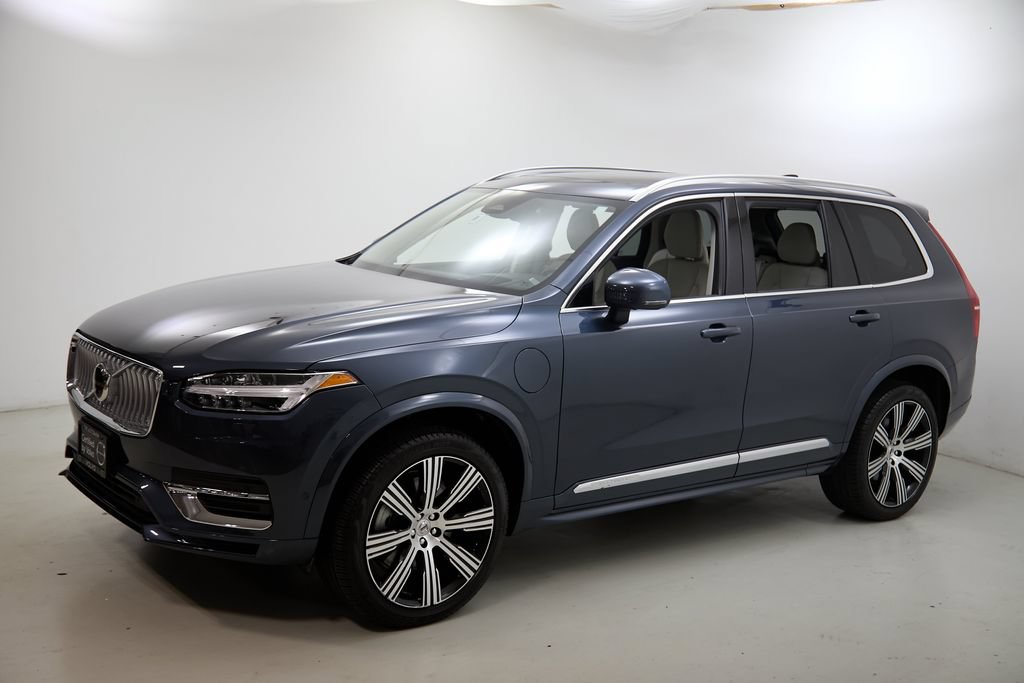 Certified 2024 Volvo XC90 T8 Ultimate w/ Protection Package Premier AWD/4WD image 6