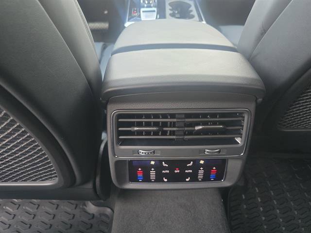 New 2025 Audi Q8 Prestige image 20