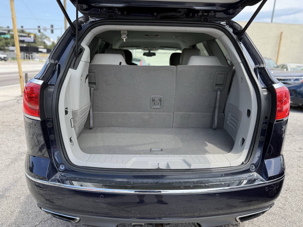 Used 2016 Buick Enclave Leather FWD image 23