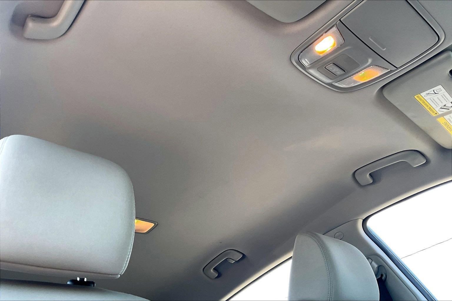 Used 2020 Kia Sportage LX image 14