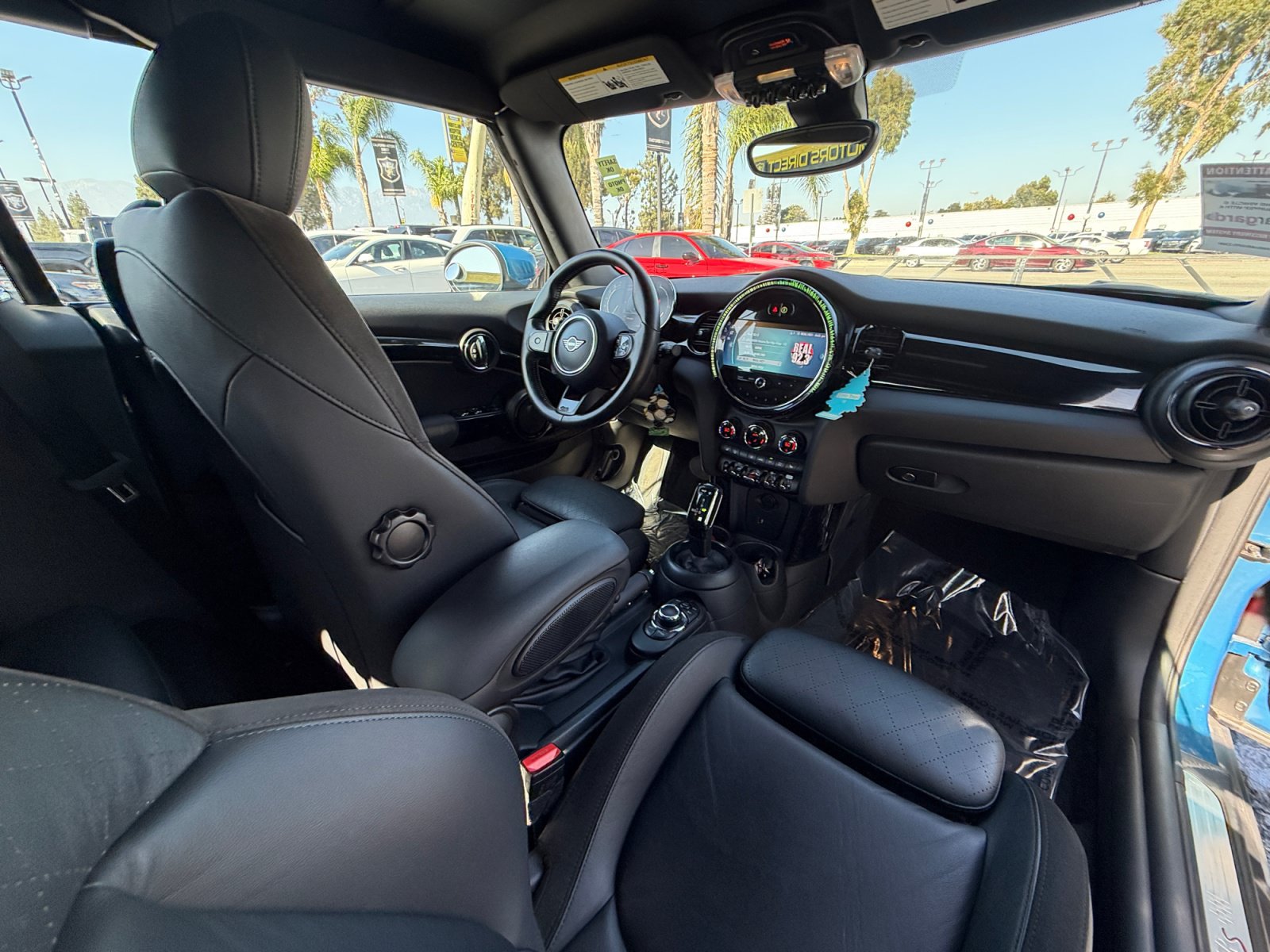 Used 2023 MINI Cooper S w/ Signature Upholstery Package FWD image 16