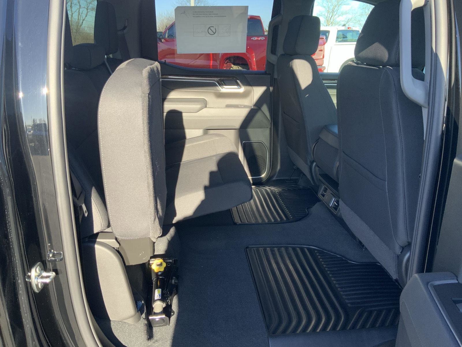 New 2026 GMC Sierra 1500 SLE w/ X31 Off-Road Package image 58