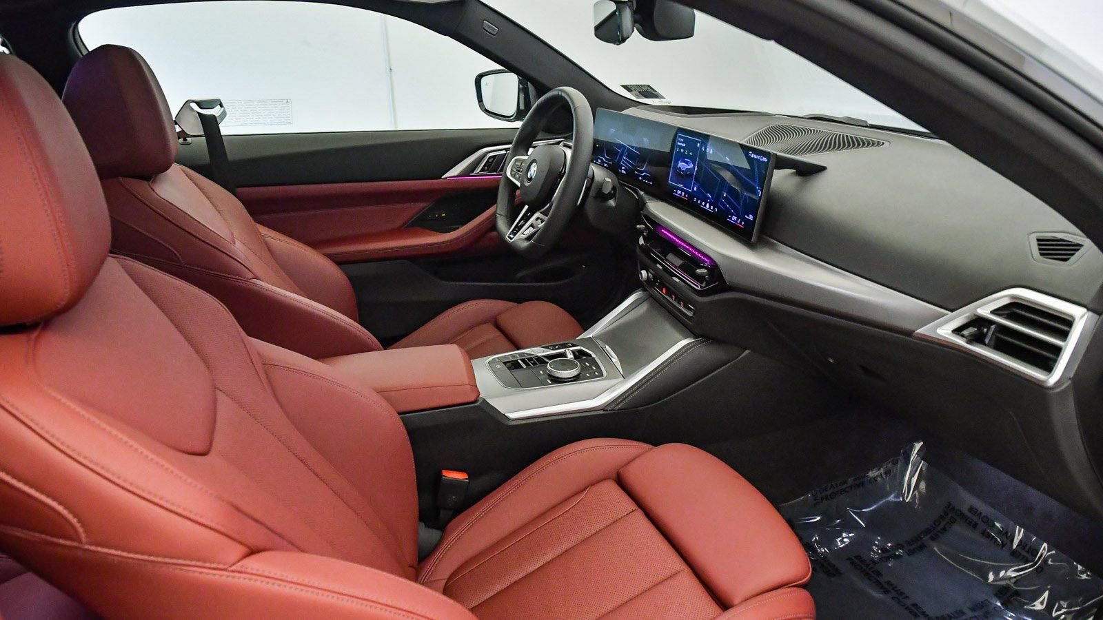 Used 2025 BMW 430i Coupe w/ M Sport Package image 17