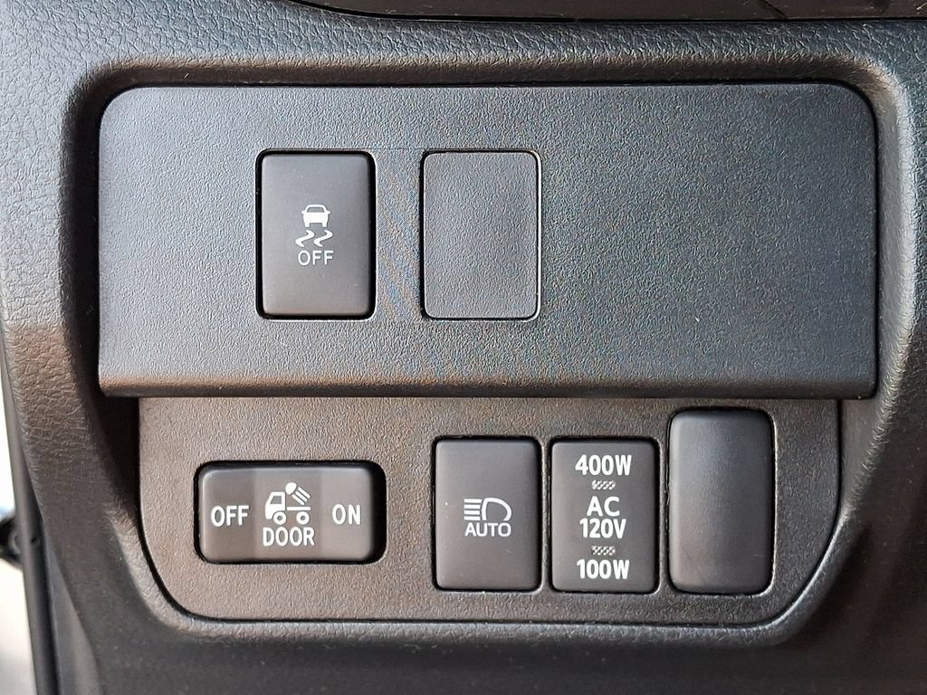 Certified 2022 Toyota Tacoma TRD Sport AWD/4WD image 26