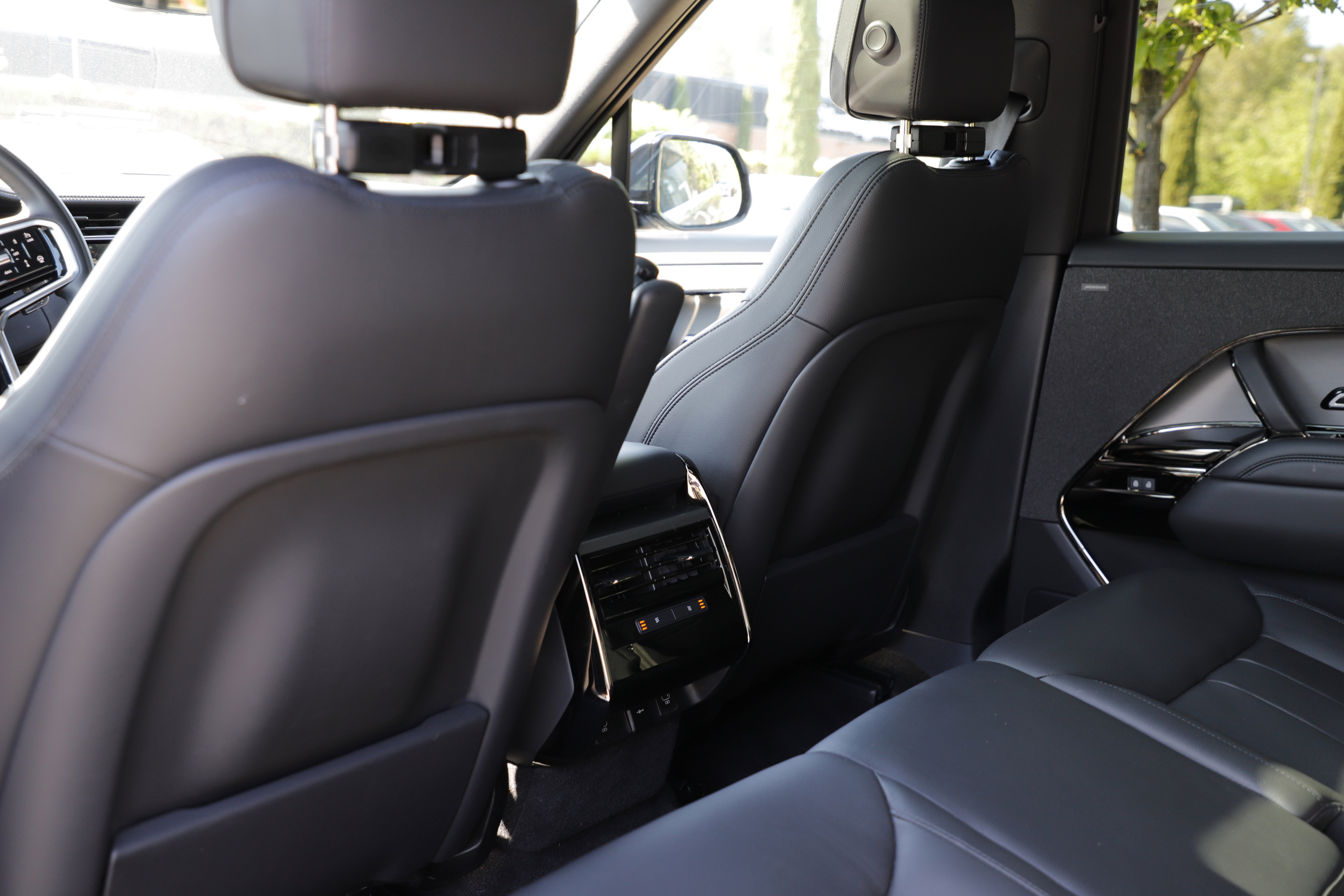 Certified 2025 Land Rover Range Rover Sport AWD/4WD image 15