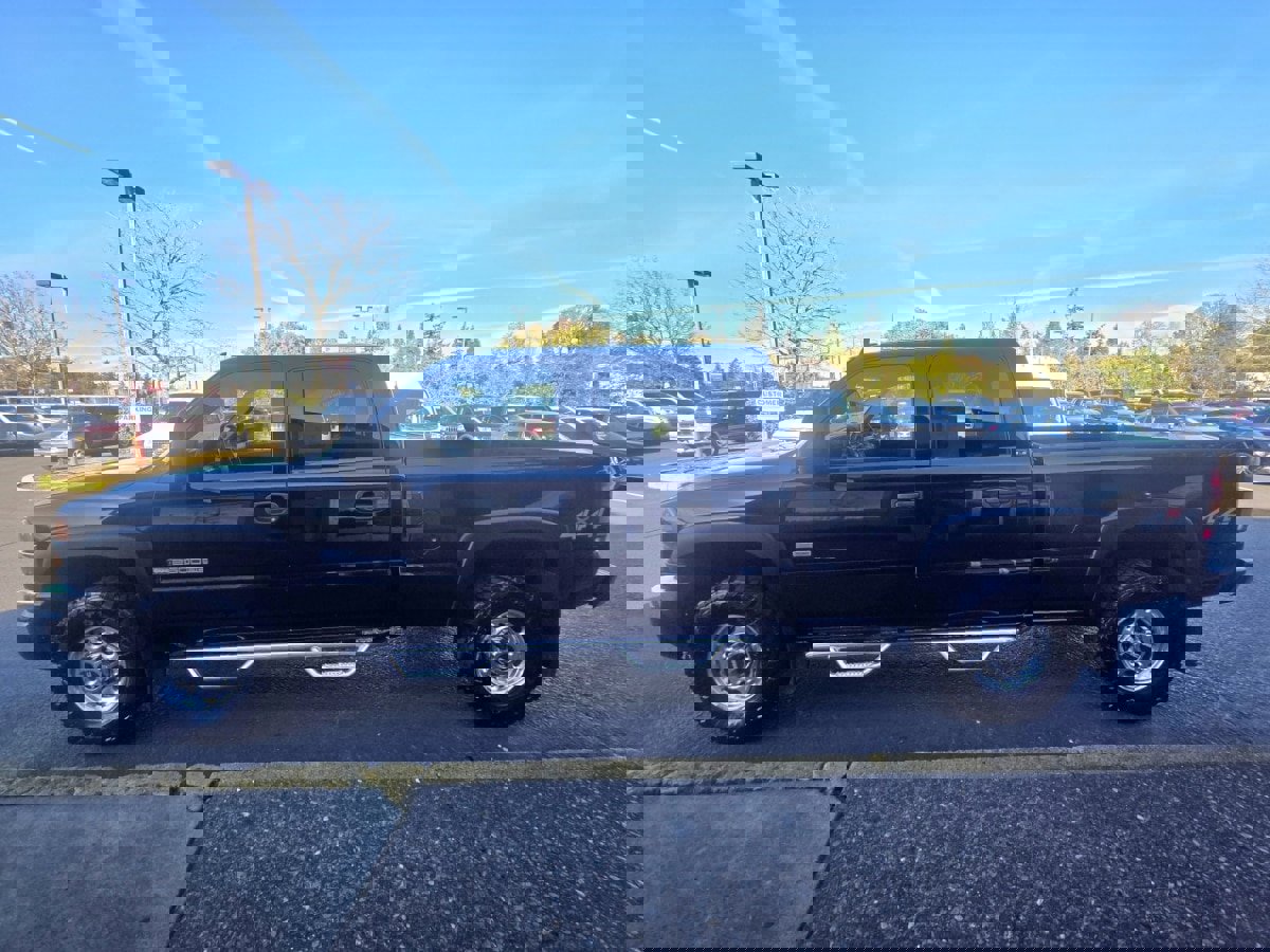 Used 2007 GMC Sierra 2500 SLE image 4