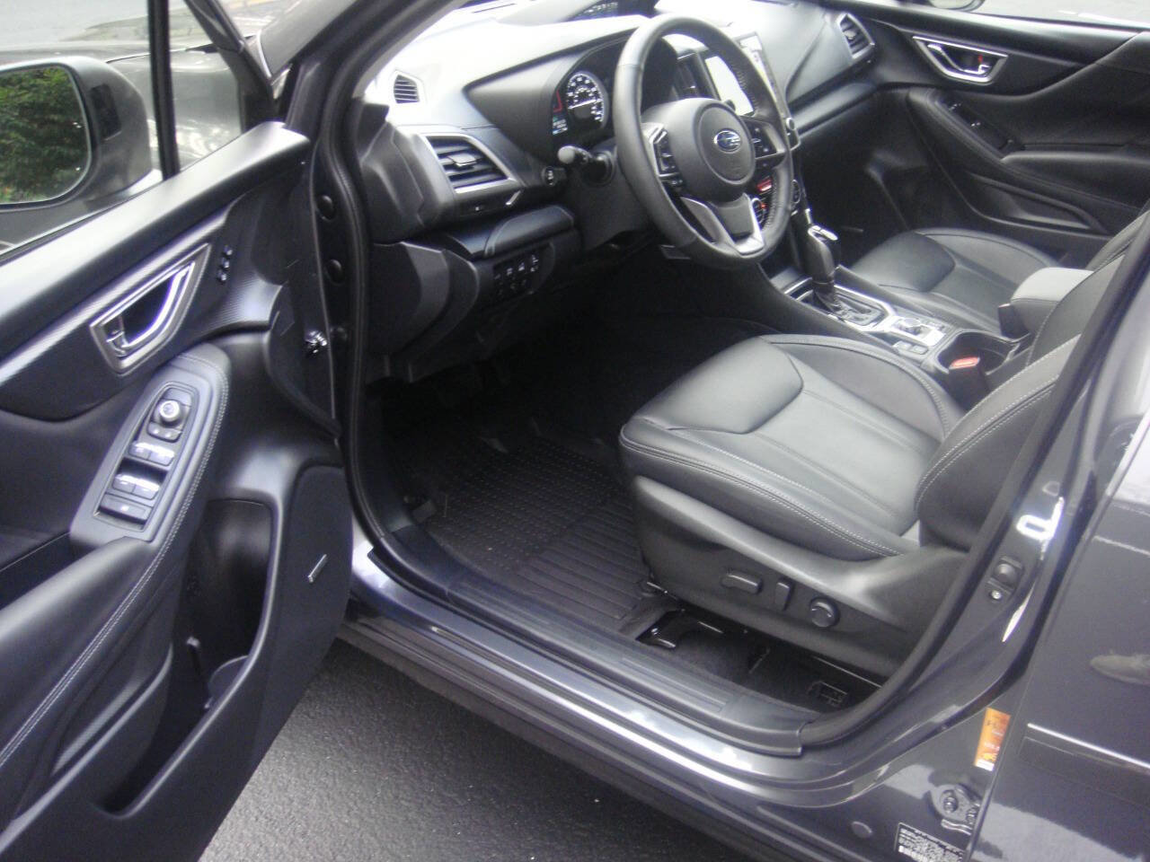 Used 2021 Subaru Forester Touring w/ Popular Package #2 image 10
