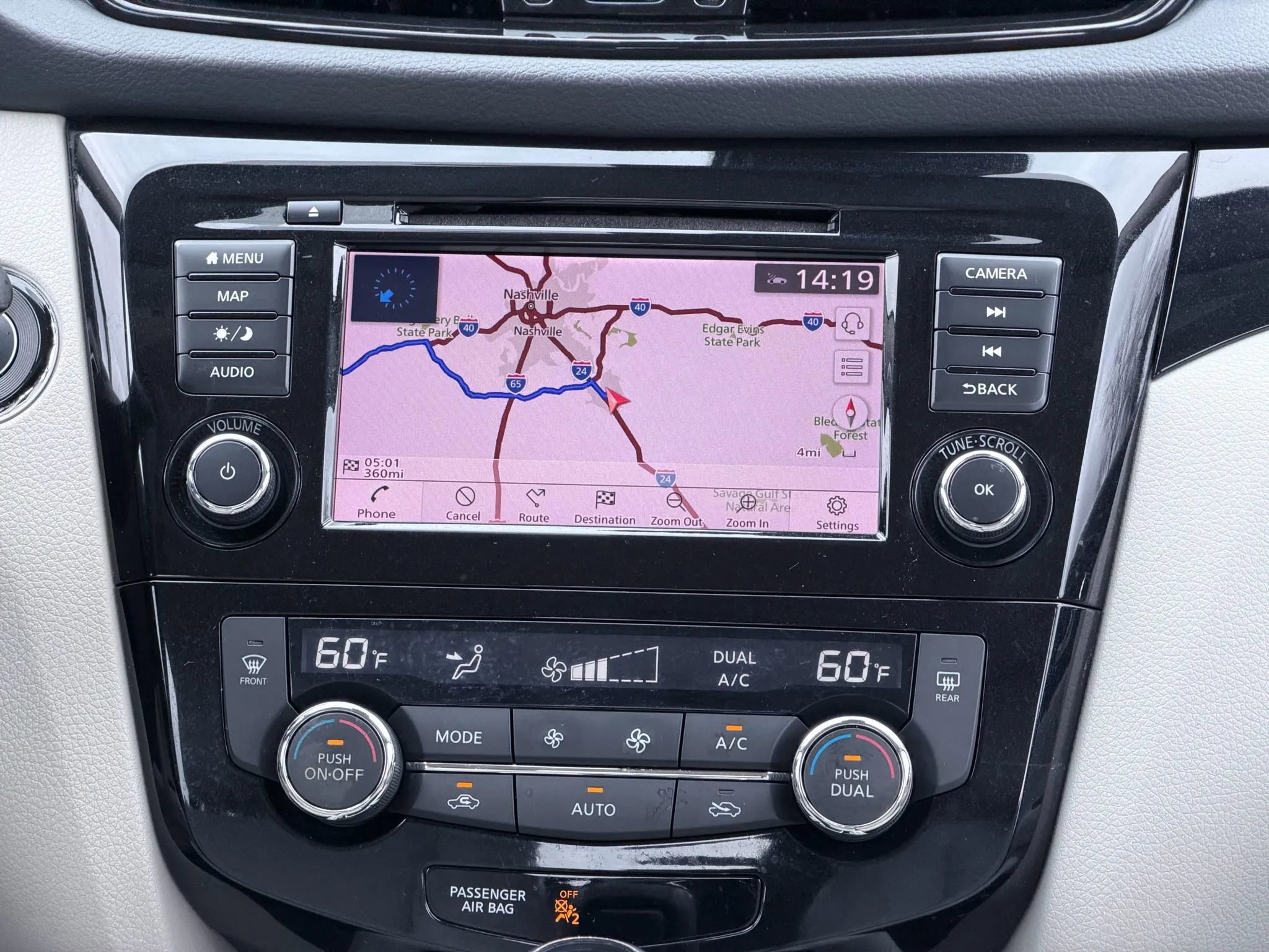 Used 2022 Nissan Rogue Sport SL image 37