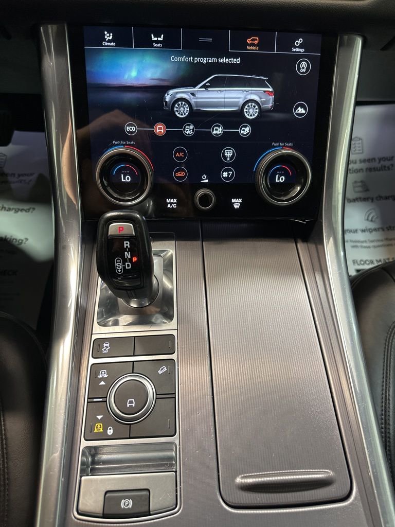 Used 2020 Land Rover Range Rover Sport HSE image 31