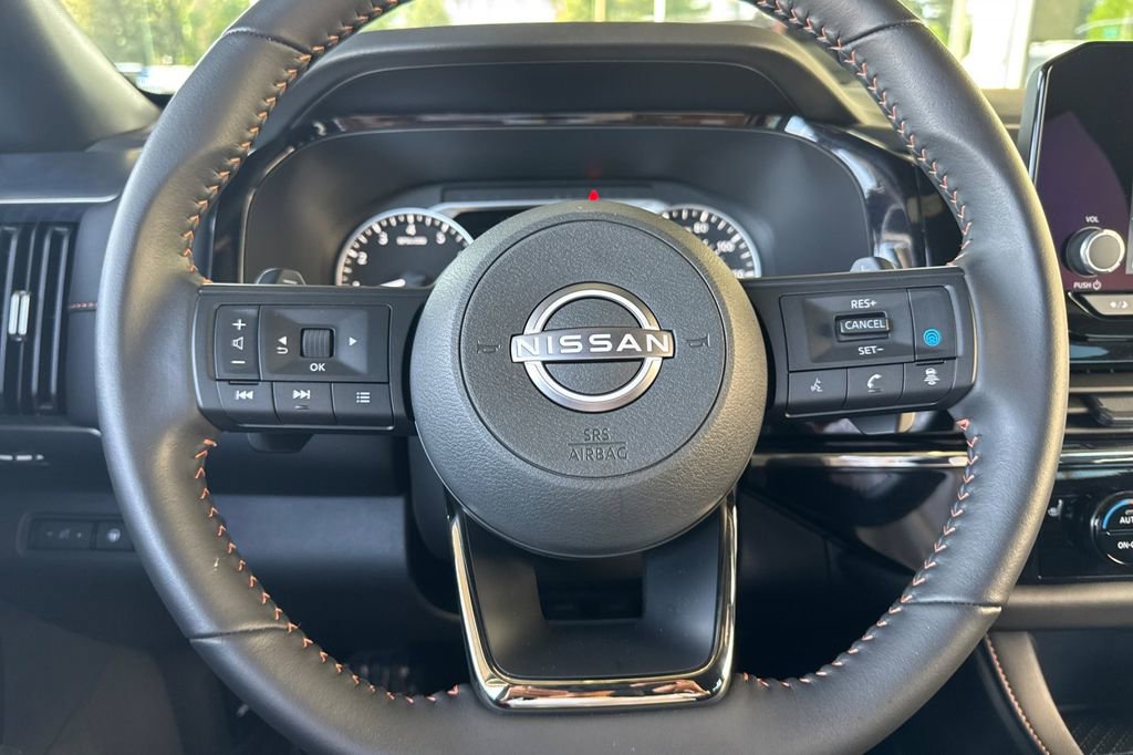 Used 2025 Nissan Pathfinder Rock Creek AWD/4WD image 22
