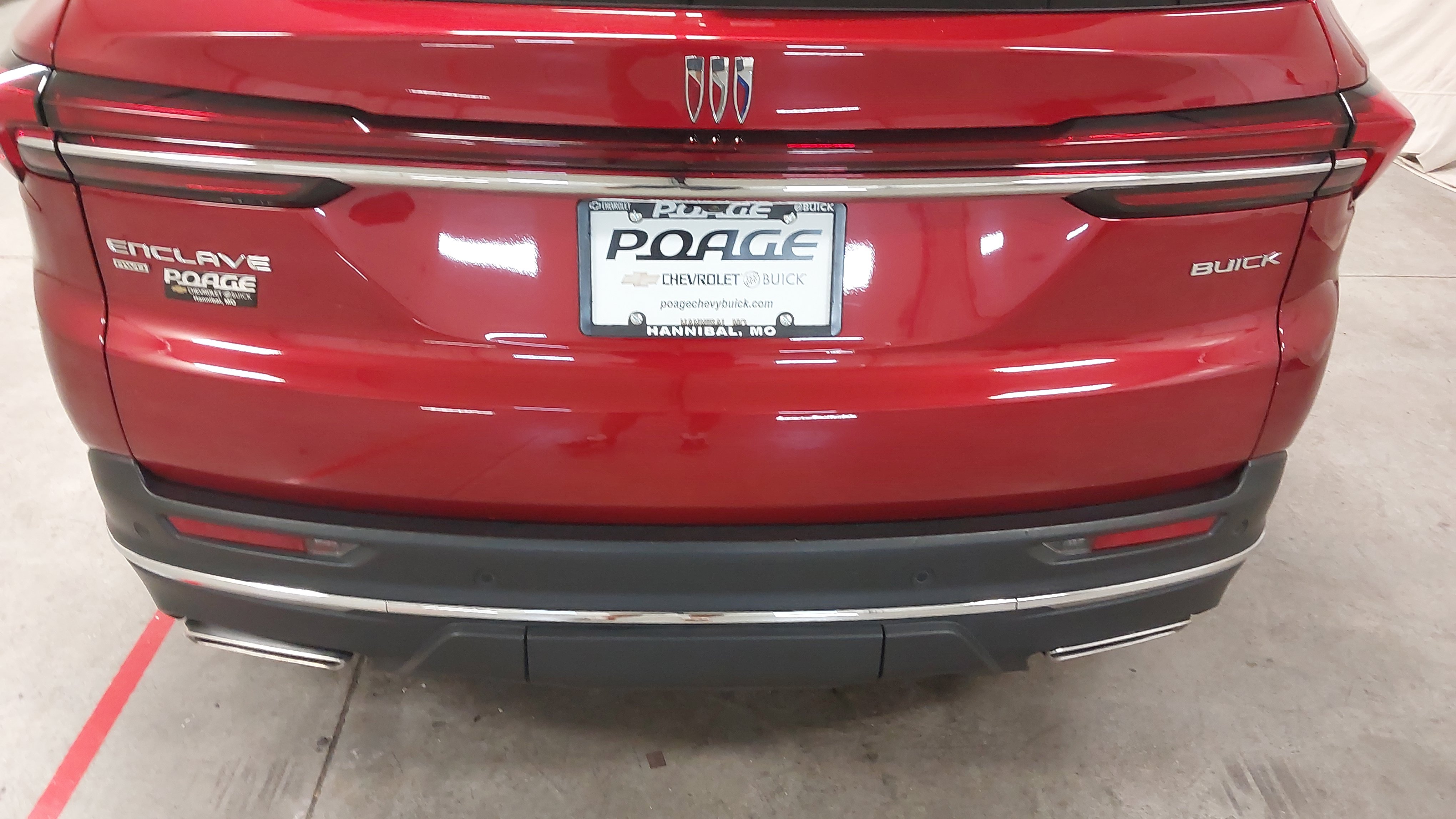 Used 2026 Buick Enclave Preferred AWD/4WD image 33
