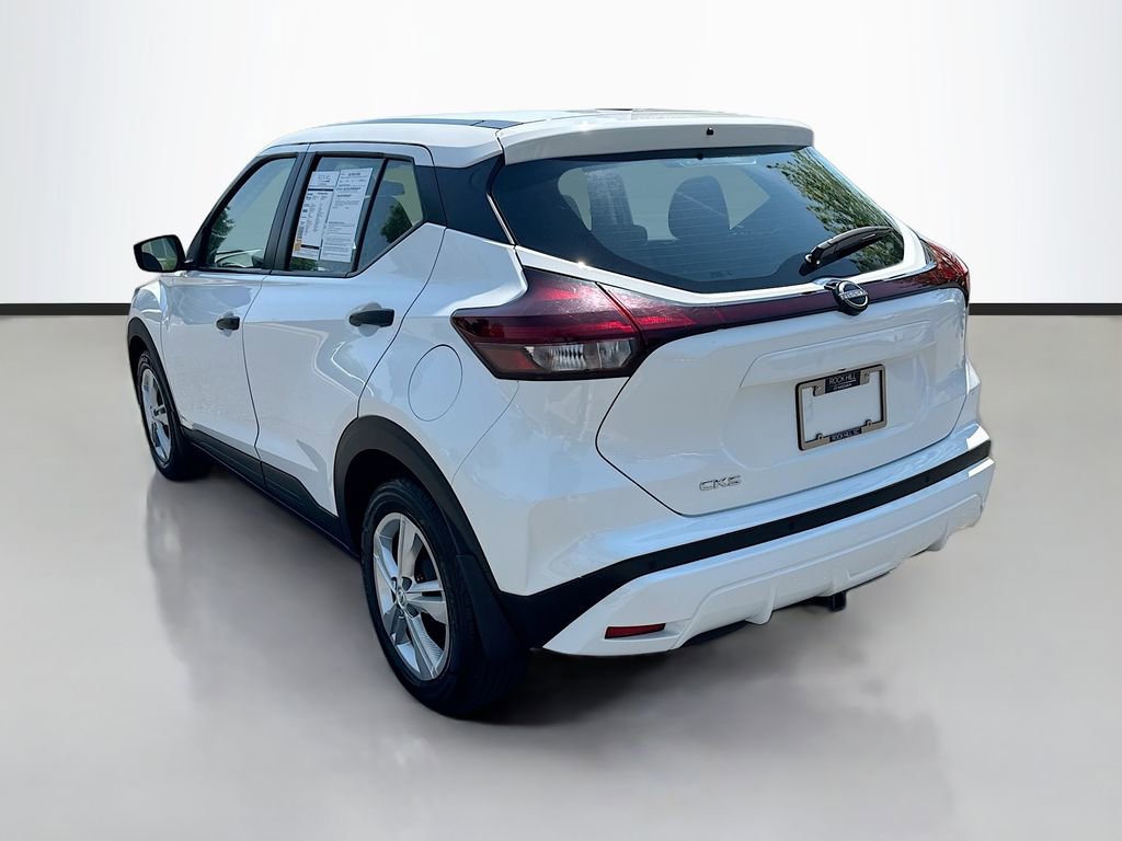 Used 2022 Nissan Kicks S FWD image 5
