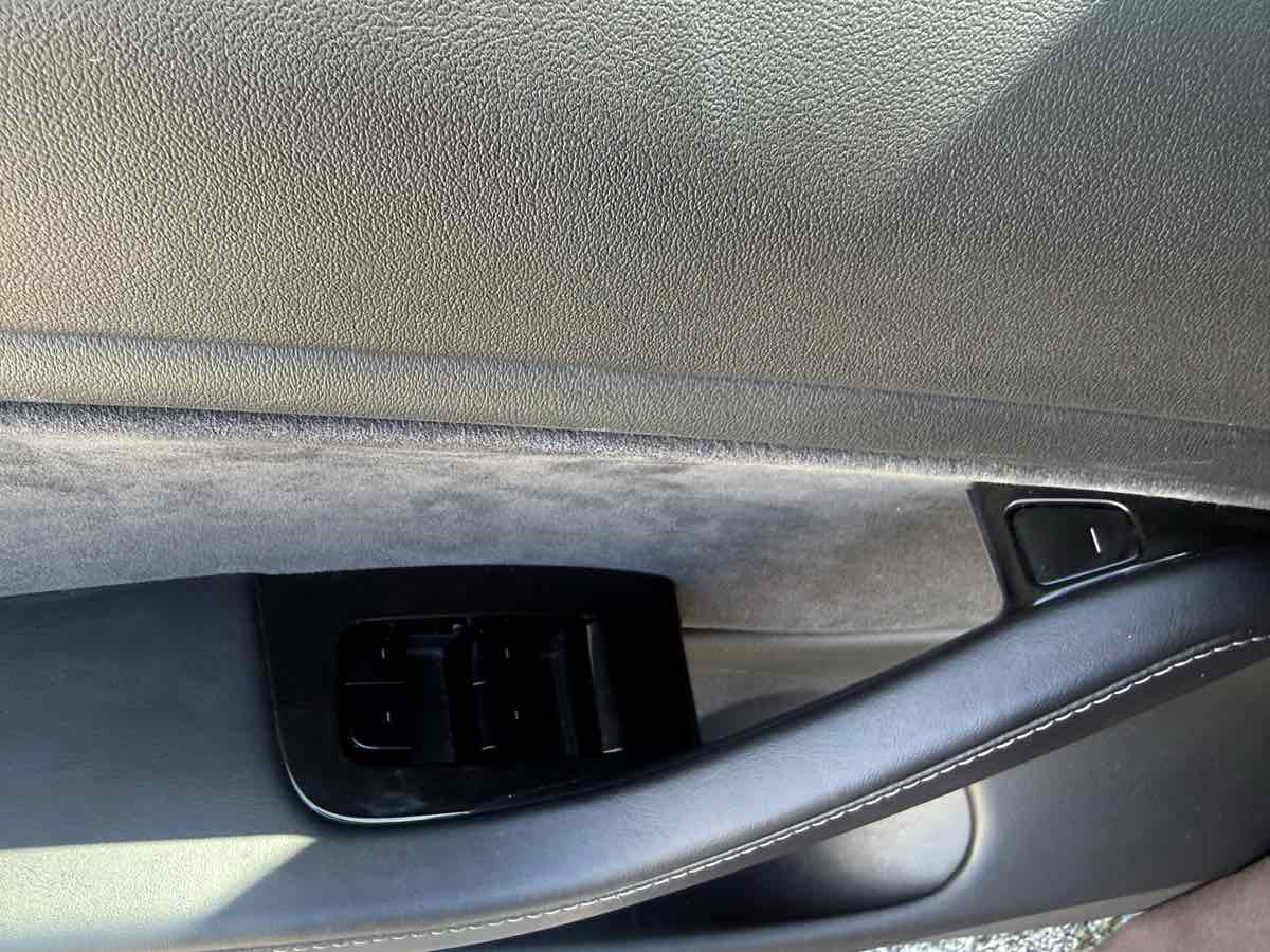 Used 2018 Tesla Model 3 Long Range image 12