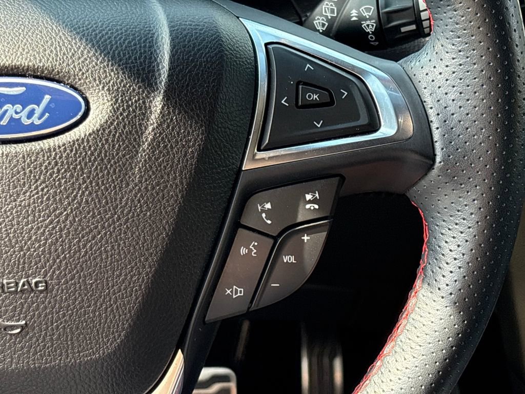 Used 2020 Ford Edge ST-Line image 20