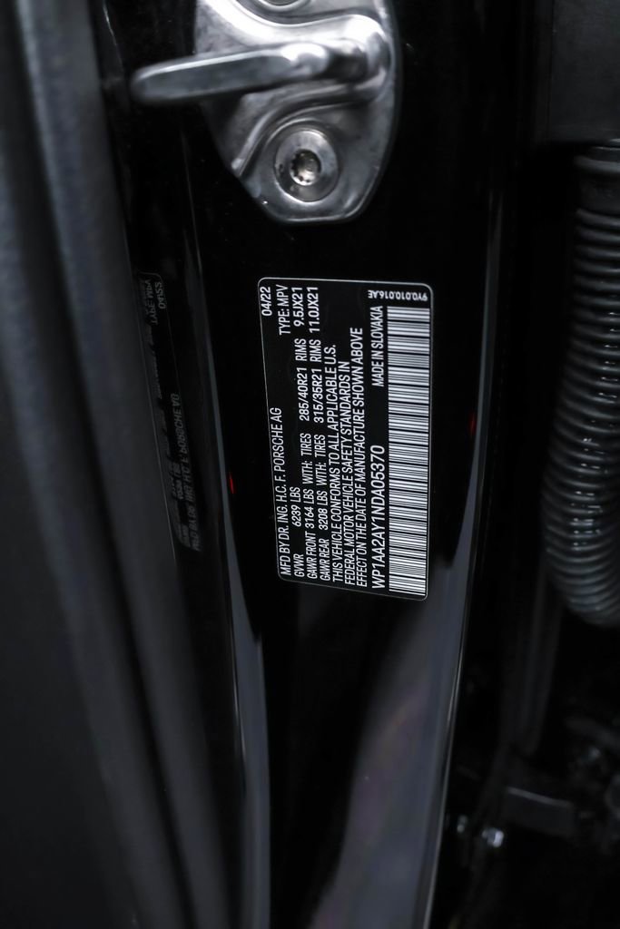 Used 2022 Porsche Cayenne Platinum Edition AWD/4WD image 40