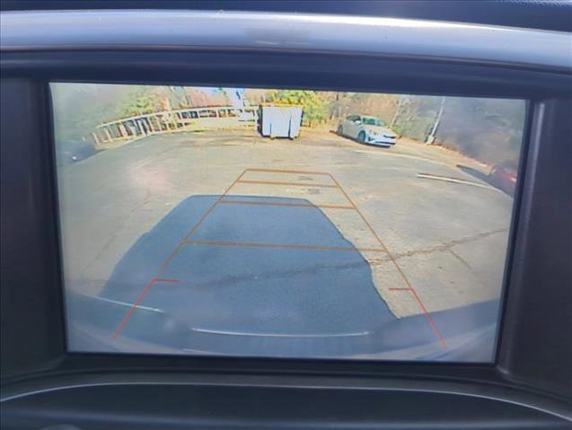 Used 2018 Chevrolet Silverado 1500 LT w/ Texas Edition image 15