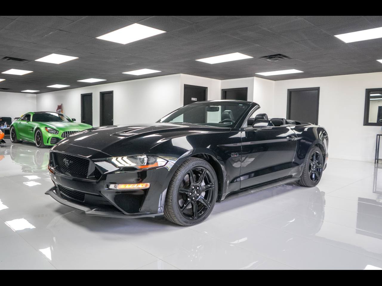 Used 2019 Ford Mustang GT Premium w/ Black Accent Package RWD image 1