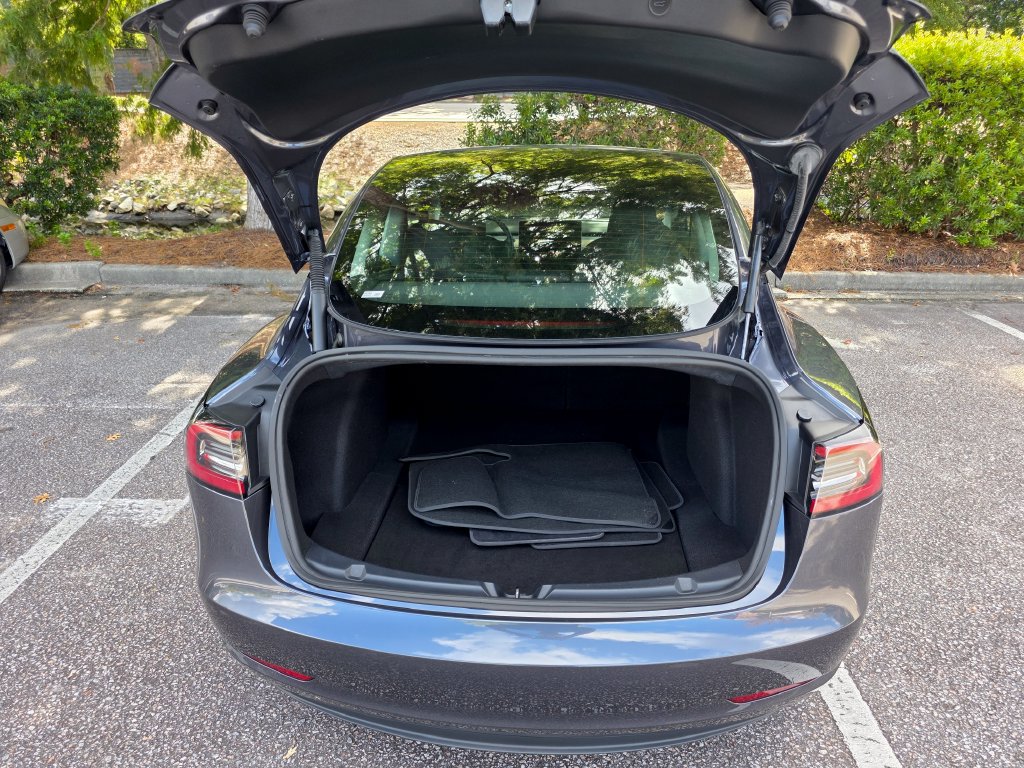 Used 2023 Tesla Model 3 Long Range AWD/4WD image 29