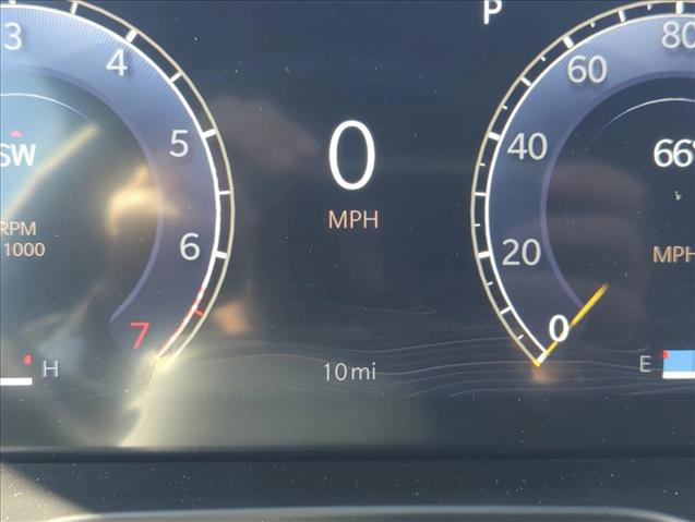 New 2025 Jeep Grand Cherokee Laredo X w/ Luxury Tech Group I image 9