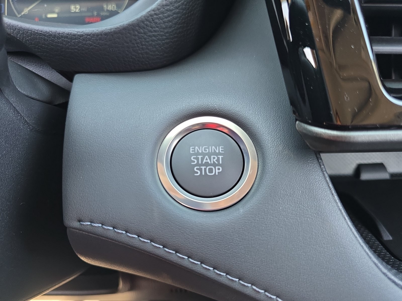 New 2026 Toyota Highlander Limited AWD/4WD image 18