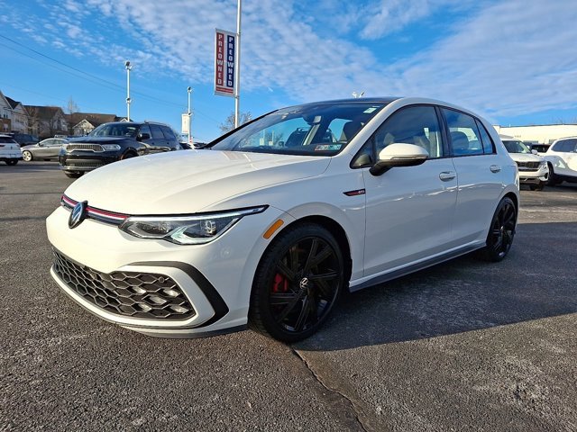 Used 2023 Volkswagen GTI SE image 3