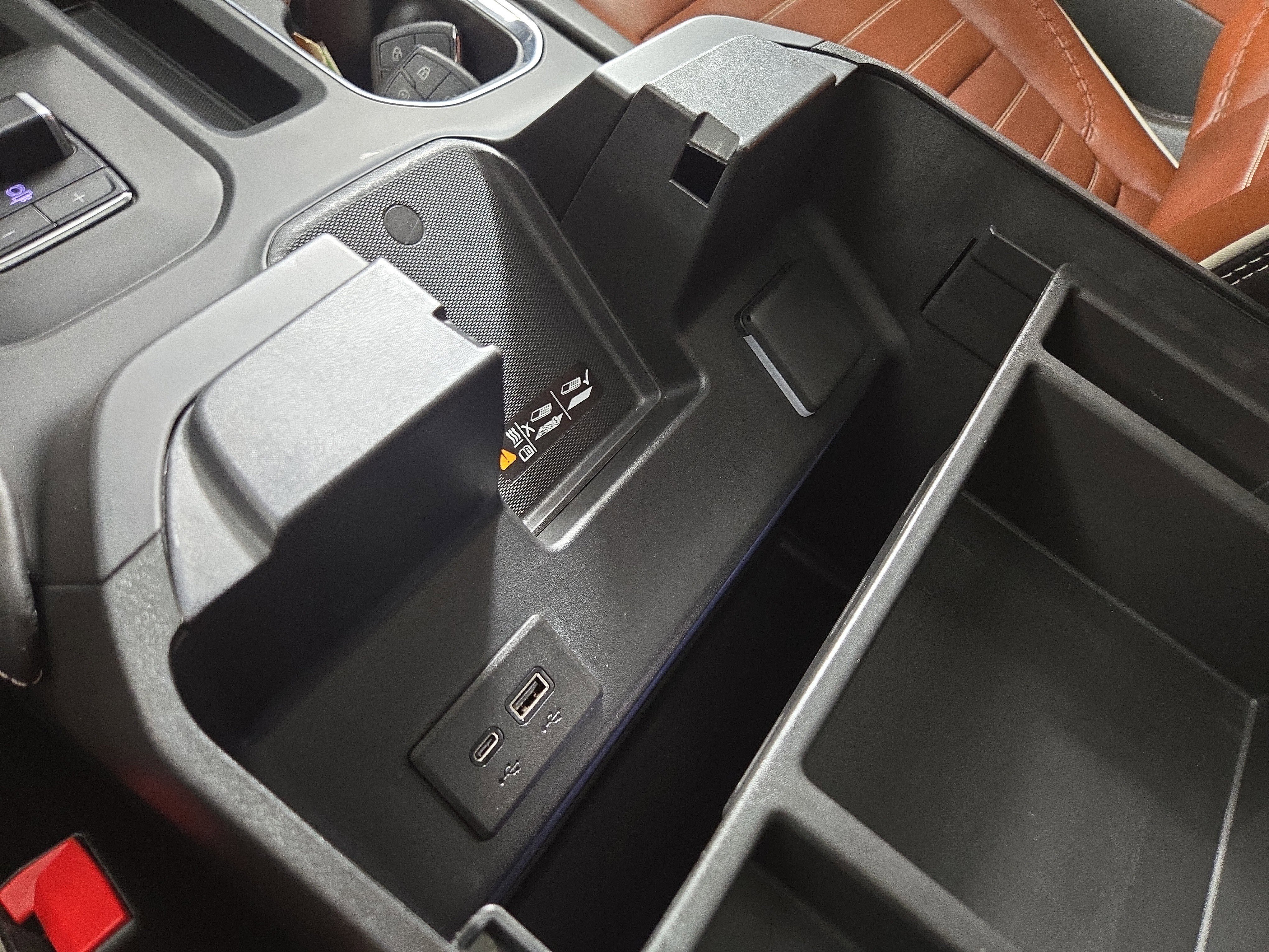 Certified 2025 GMC Sierra 2500 Denali Ultimate image 30