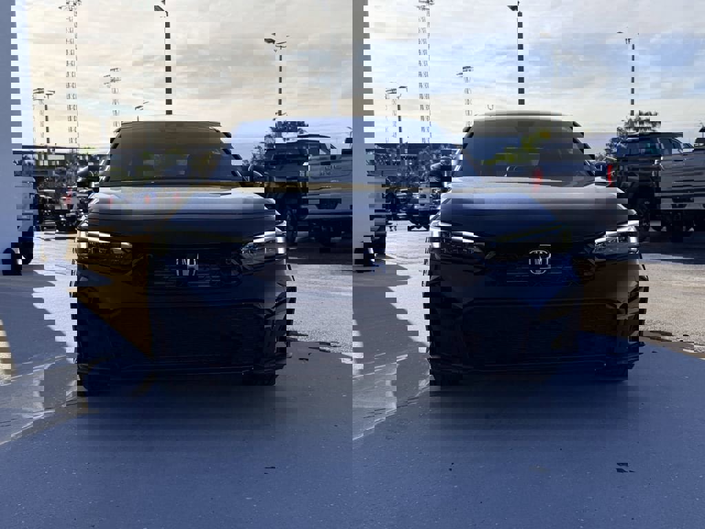 Used 2026 Honda Civic Sport Touring image 3