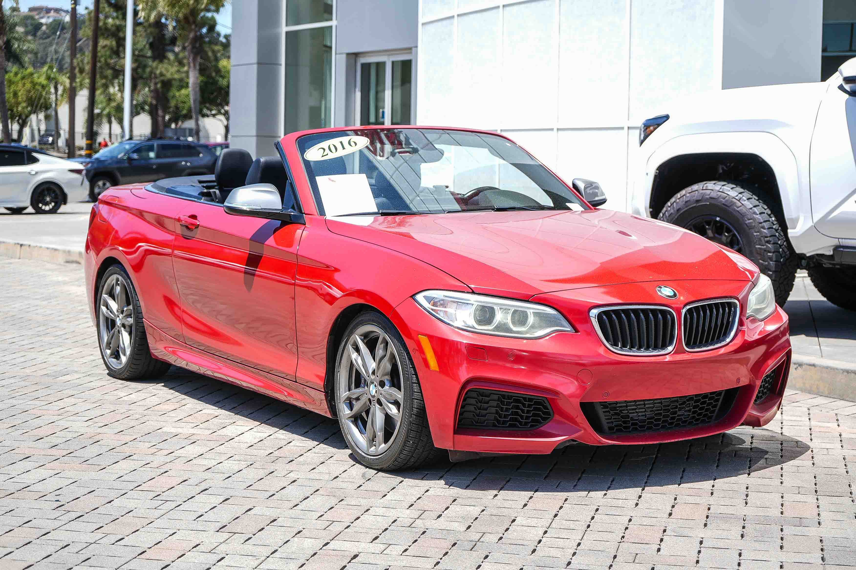 Used 2016 BMW M235i Convertible RWD image 13