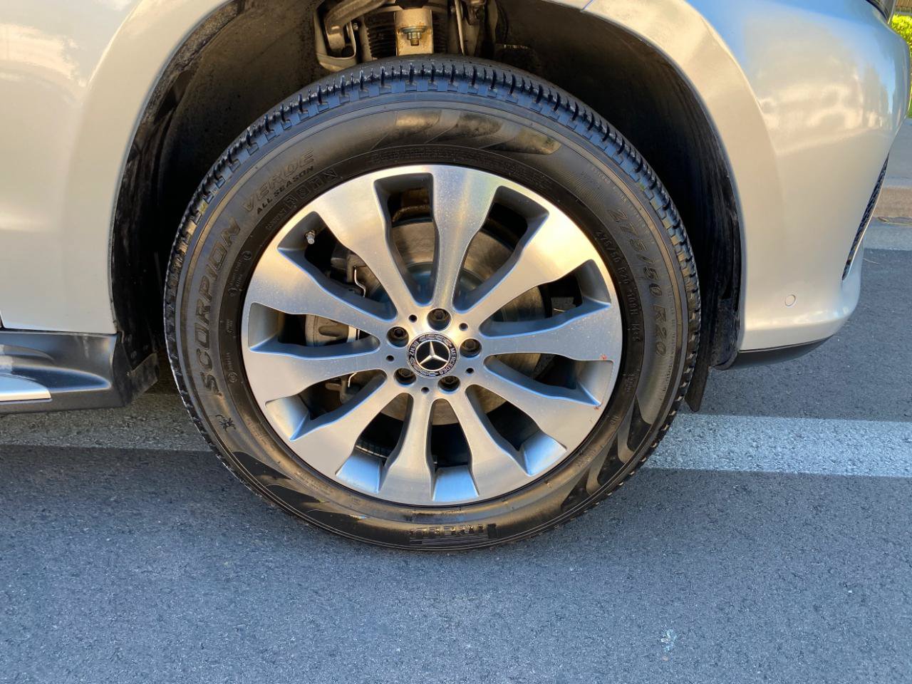 Used 2019 Mercedes-Benz GLS 450 4MATIC image 20