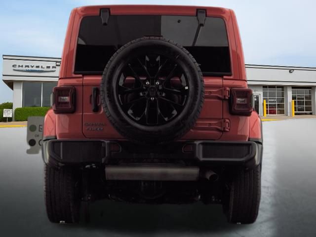 Used 2025 Jeep Wrangler Sahara 4xe image 8