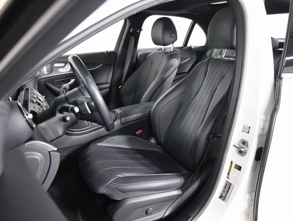 Certified 2022 Mercedes-Benz E 450 4MATIC Sedan image 36