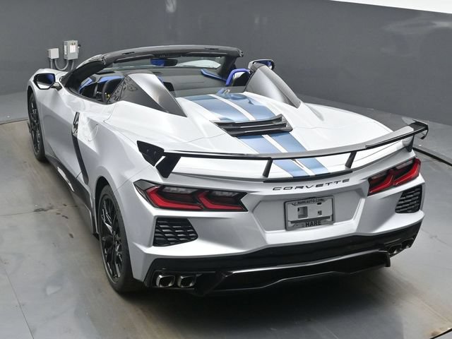 New 2026 Chevrolet Corvette Stingray Premium Conv w/ Stealth Interior Trim Package RWD image 37