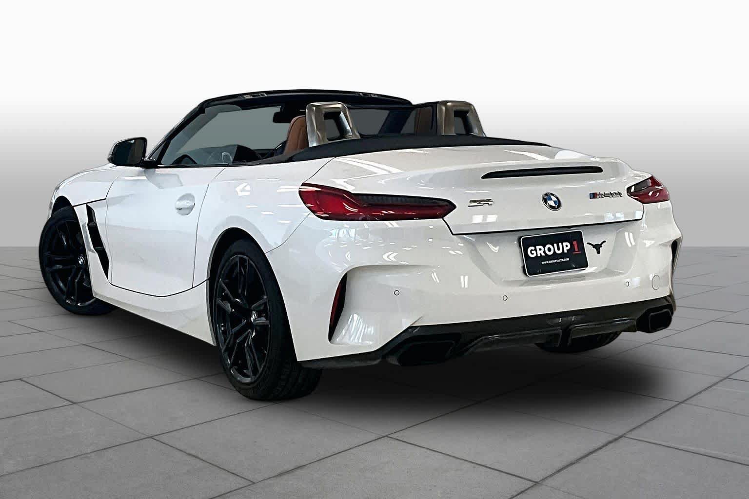 Used 2020 BMW Z4 M40i w/ Executive Package RWD image 11