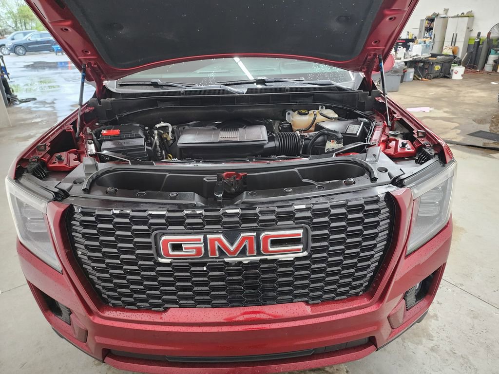 Used 2021 GMC Yukon Denali image 37