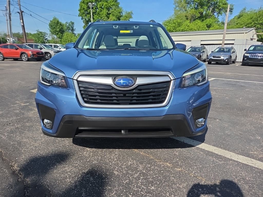 Used 2021 Subaru Forester Premium AWD/4WD image 2