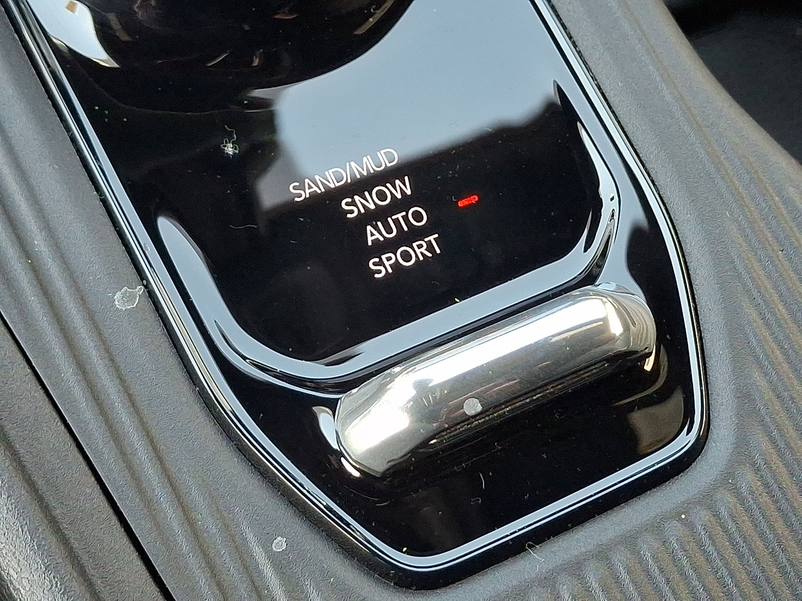 New 2026 Jeep Cherokee Laredo AWD/4WD image 15