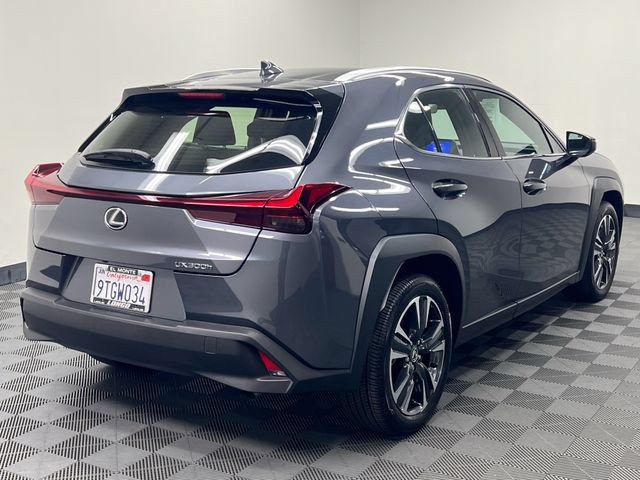 Certified 2025 Lexus UX 300h FWD image 5
