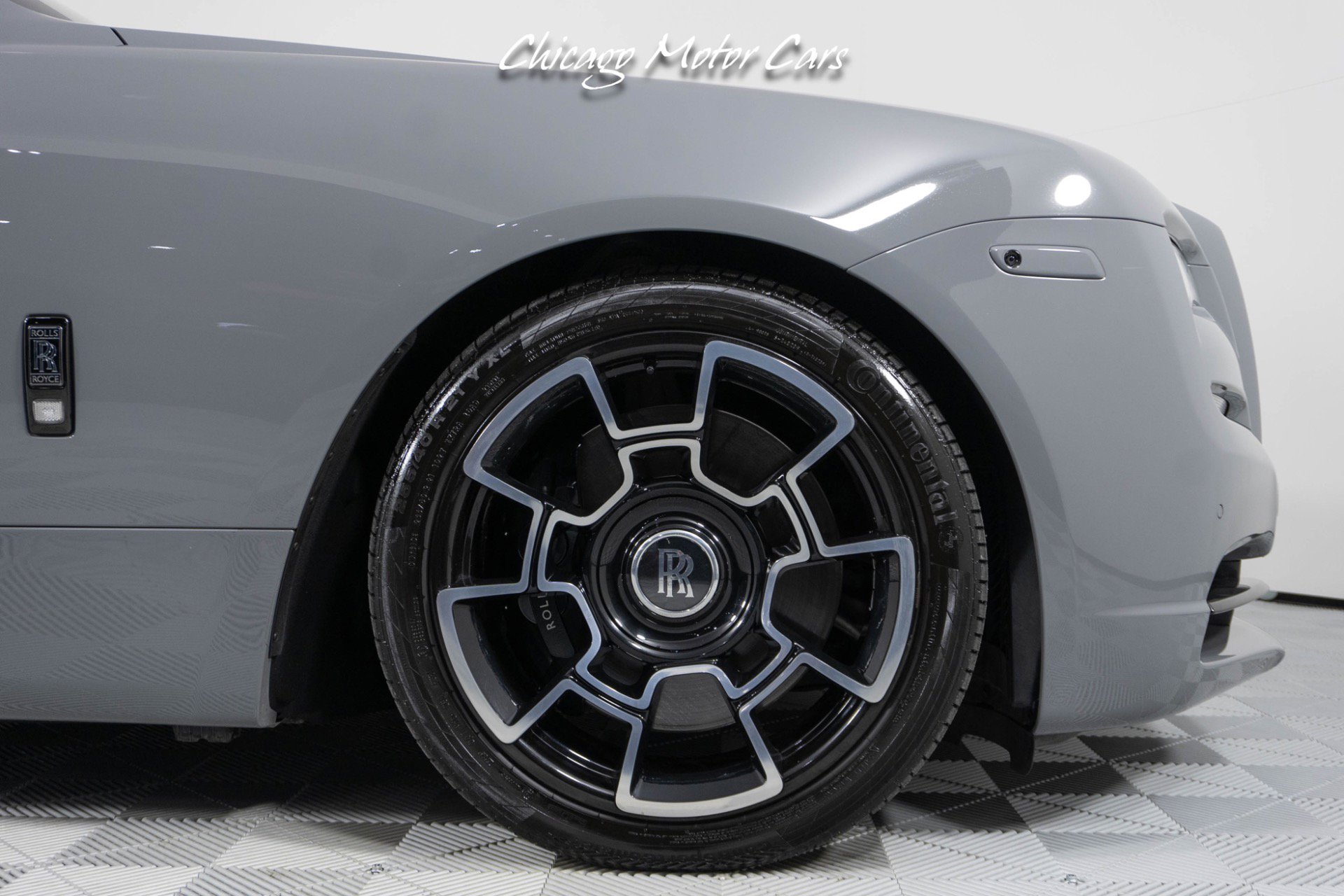 Used 2017 Rolls-Royce Wraith image 12