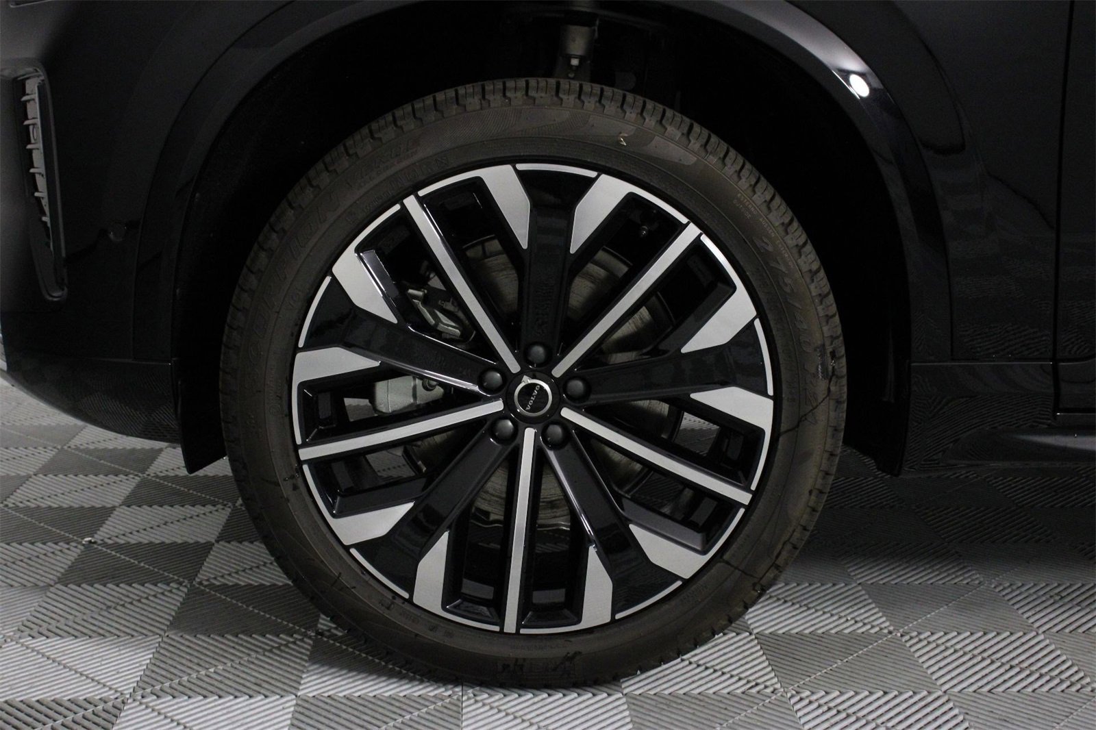 New 2026 Volvo XC90 B6 Ultra image 13
