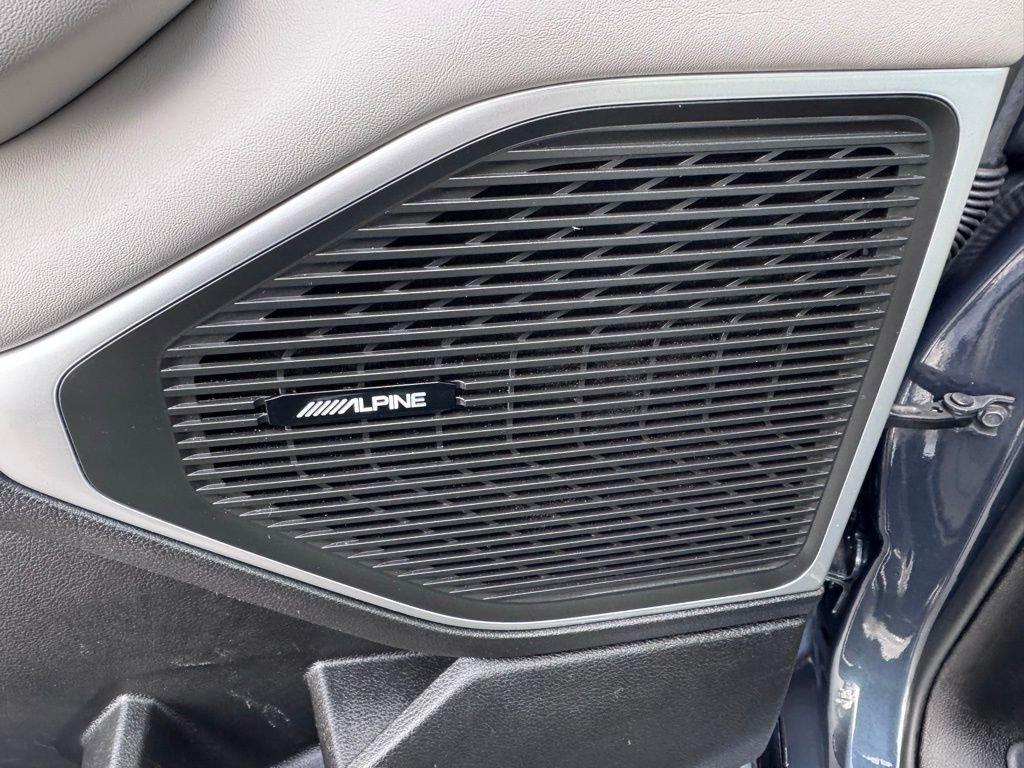 Used 2023 Jeep Wagoneer 4WD w/ Premium Group I image 25