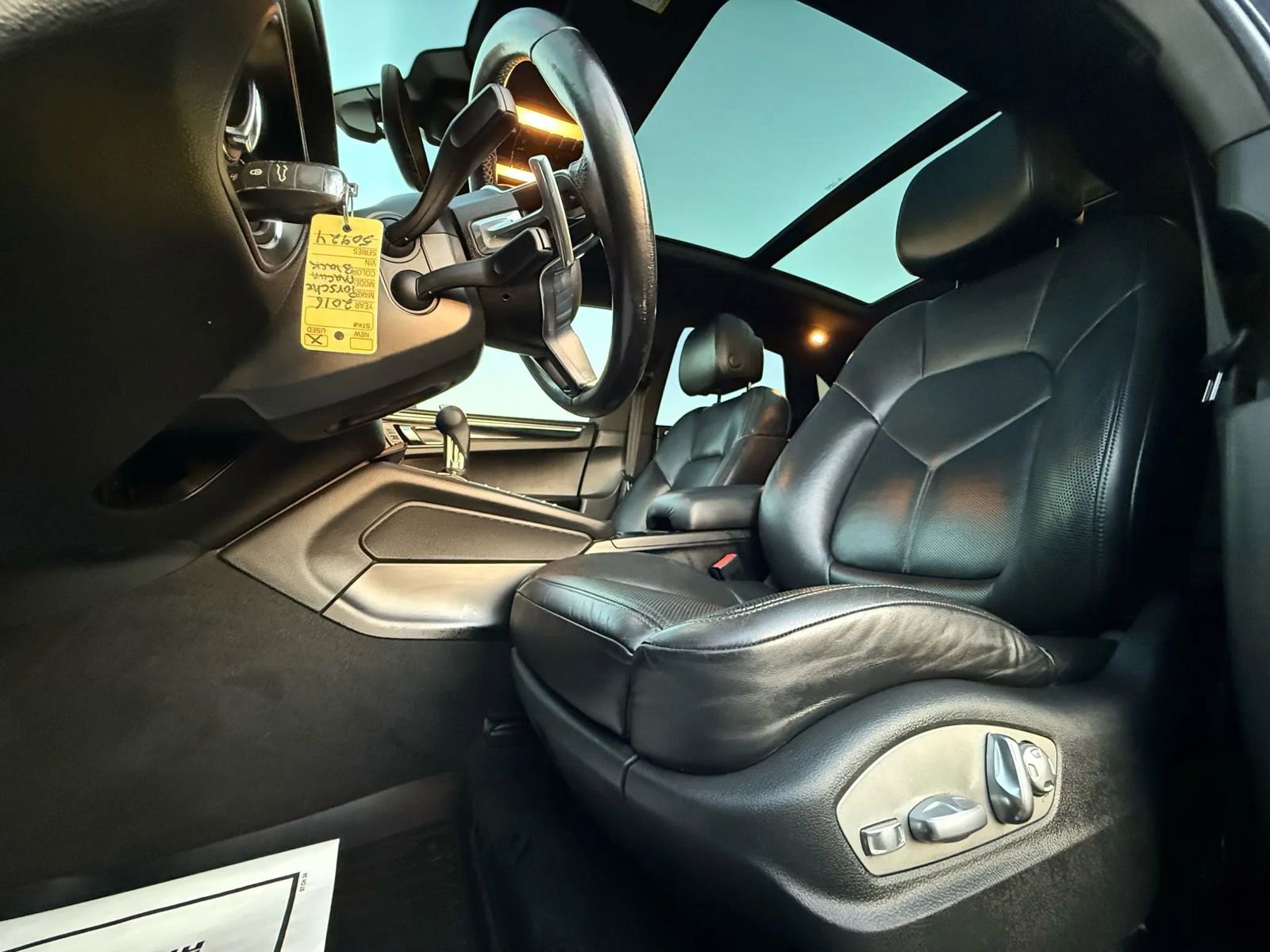 Used 2016 Porsche Macan S AWD/4WD image 32