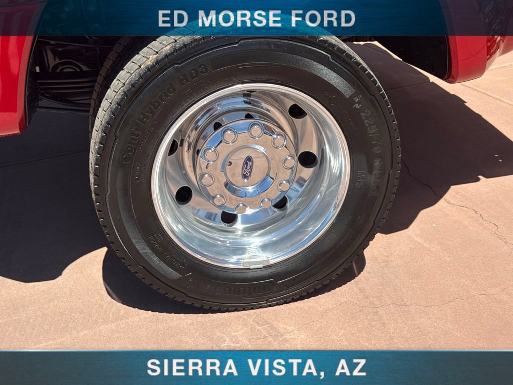Certified 2021 Ford F450 Platinum w/ FX4 Off-Road Package AWD/4WD image 54