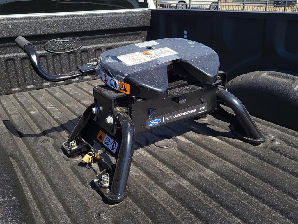 New 2026 Ford F450 XL w/ XL Driver Assist Package image 9