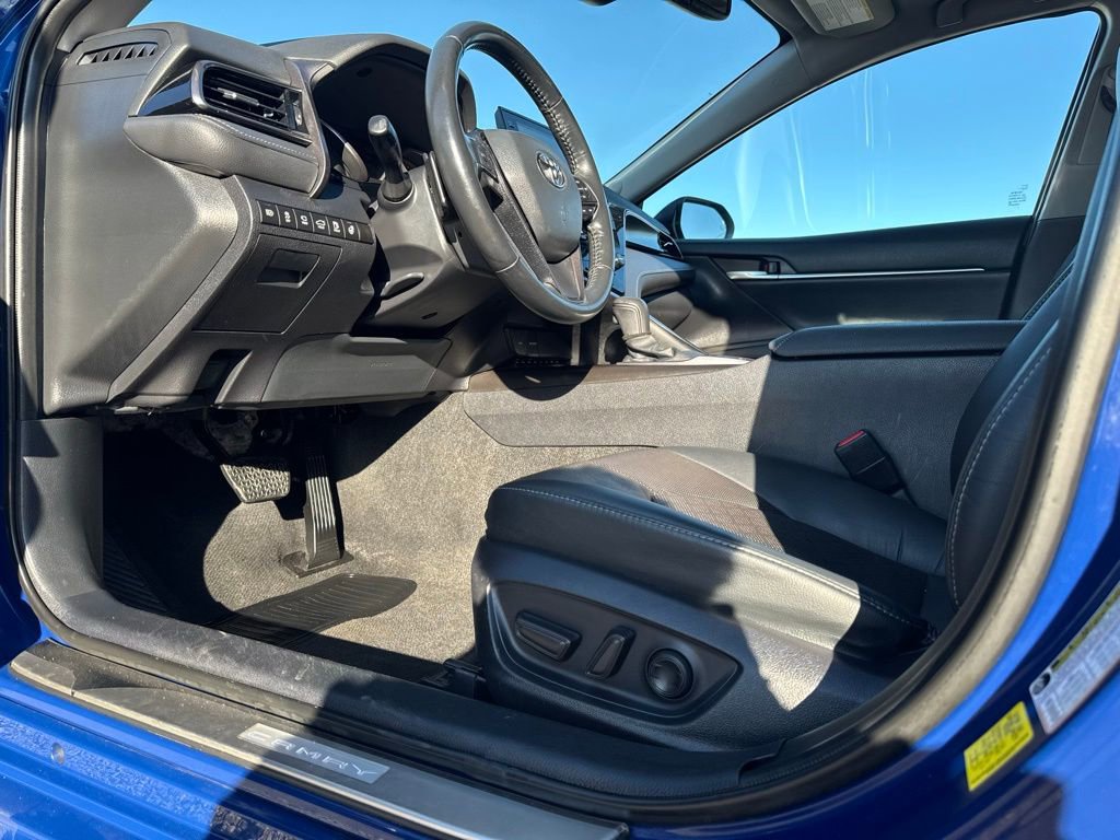 Used 2024 Toyota Camry XSE w/ Navigation Package image 12