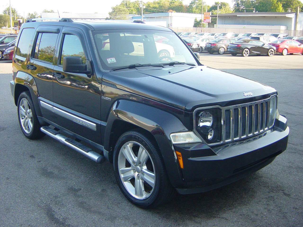 Used 2012 Jeep Liberty Limited Jet w/ Comfort/Convenience Group AWD/4WD image 3