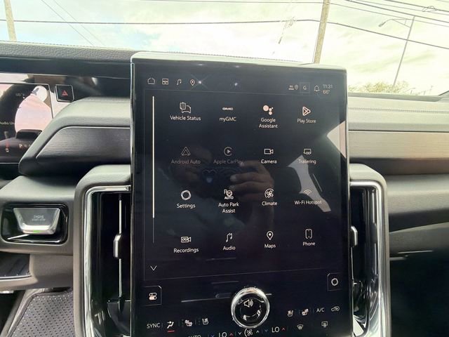 New 2026 GMC Yukon XL Denali w/ Denali Reserve Package AWD/4WD image 14