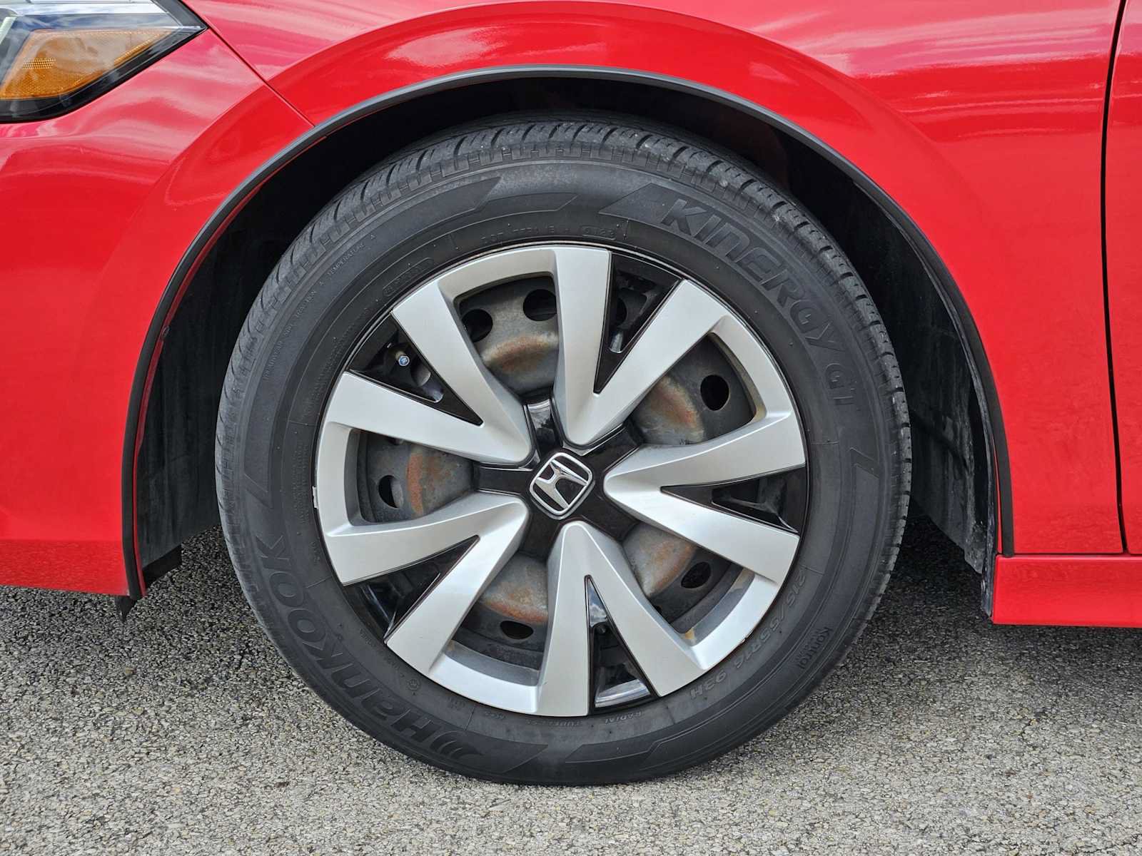Used 2023 Honda Civic LX image 9